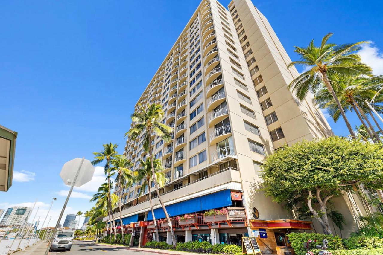 Stunning 1Br Ocean View Condo At Ilikai Marina Honolulu Exterior photo